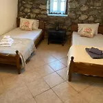 Mani Spot In Stavri