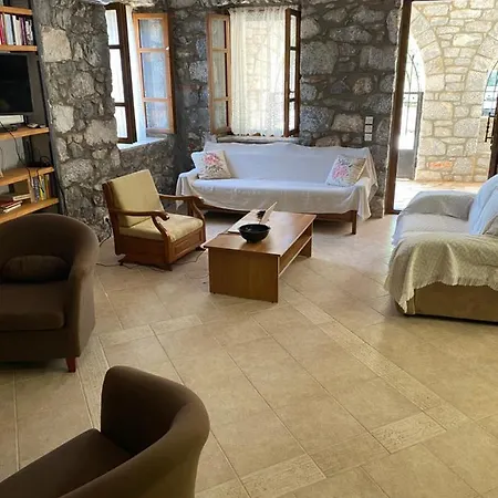 בית נופש Mani Spot In Stavri Stavríon