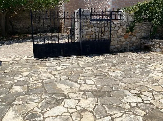 Дом отдыха Mani Spot In Stavri Stavrion